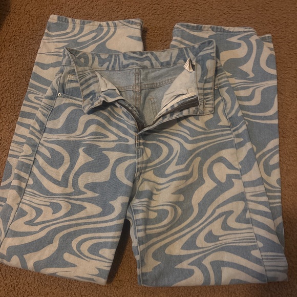 Patterned Jeans - Picture 2 of 3
